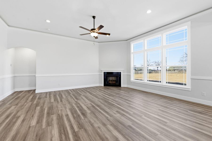Spacious, unfurnished interior of a new home in Lonesome Dove, San Antonio (Image 16).
