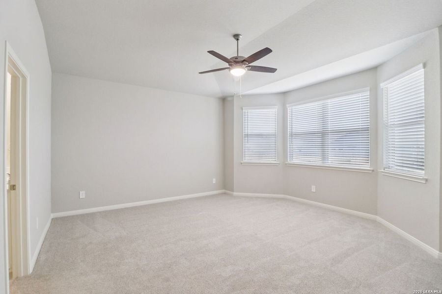 Spacious, unfurnished interior of a new home in Kallison Ranch, San Antonio (Image 31).