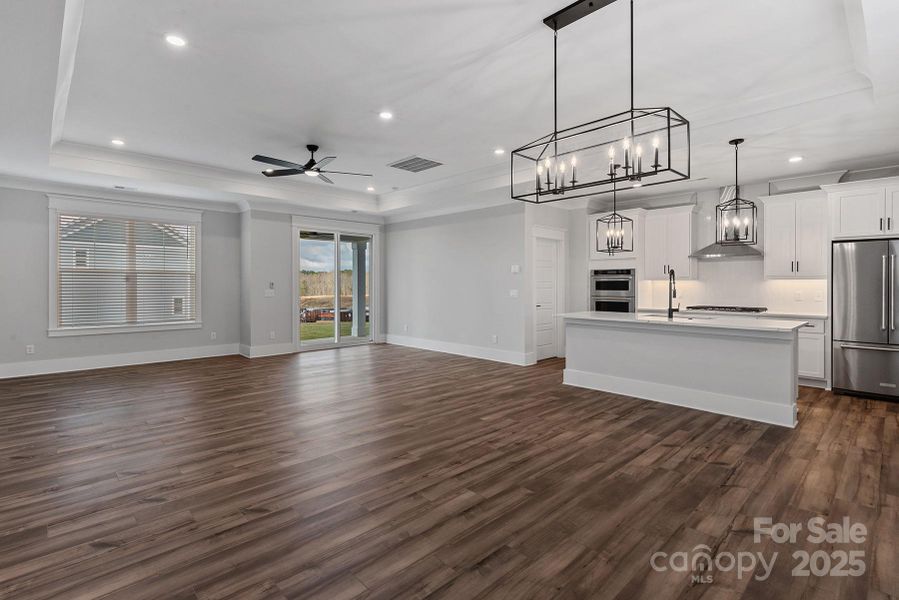 Image 21 of a home in Stoneridge Hills.