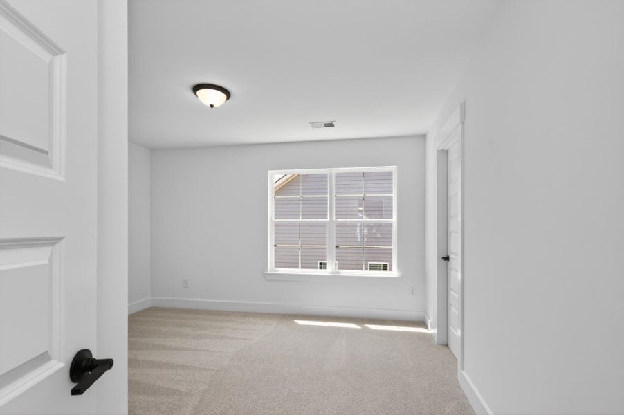 Spacious, unfurnished interior of a new home in True Cedar at Woodside Plantation, Aiken (Image 20).