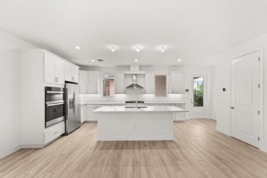 US_SEF_GLORIOSA_LOT 65_kitchen