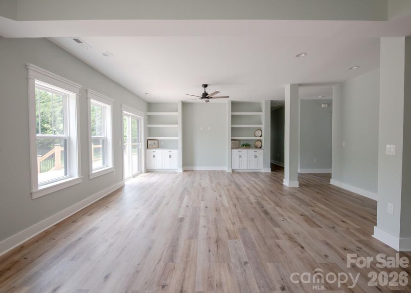 Spacious, unfurnished interior of a new home in , Hendersonville (Image 14).