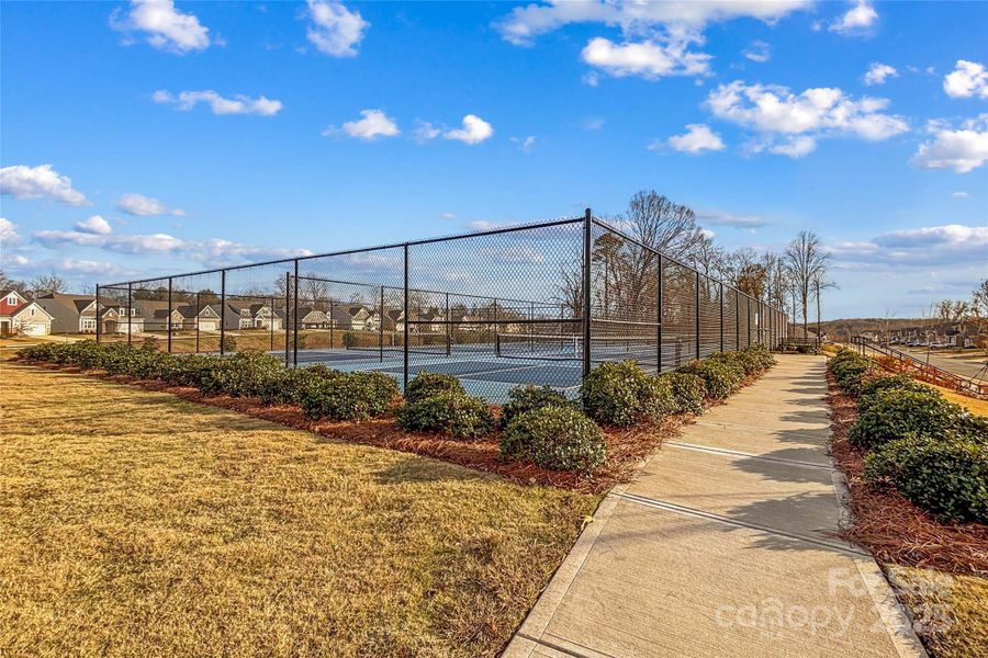 Community amenities in , Statesville (Image 35). Community amenities in , Statesville (Image 35).