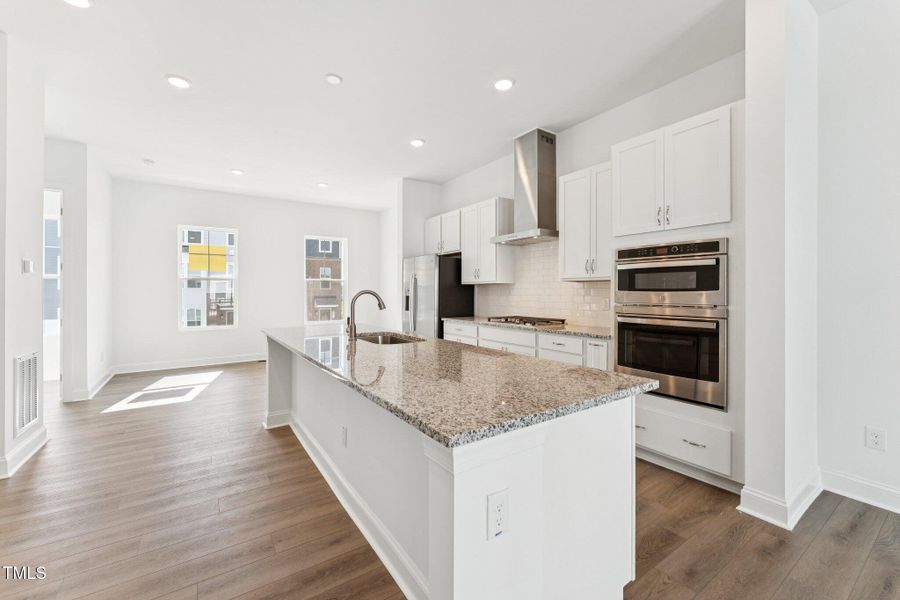 10-web-or-mls-DSC09279 10-web-or-mls-DSC09279