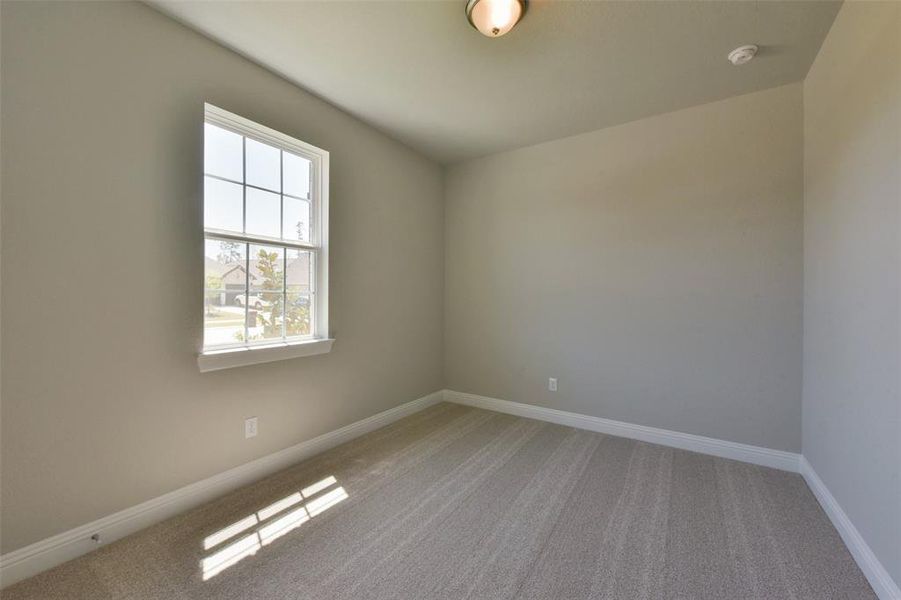 Spacious, unfurnished interior of a new home in Evergreen 50', Conroe (Image 16).
