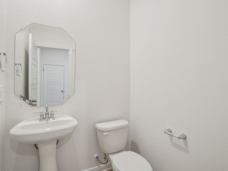 Furnished interior view inside a new home in Stetson Ridge, Marion (Image 9).