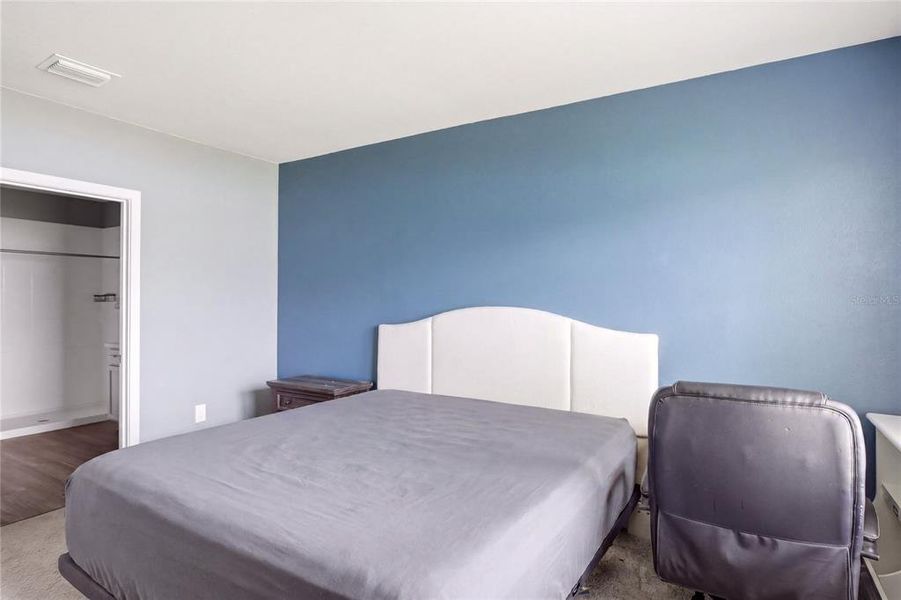 Furnished interior view inside a new home in , Bradenton (Image 15).