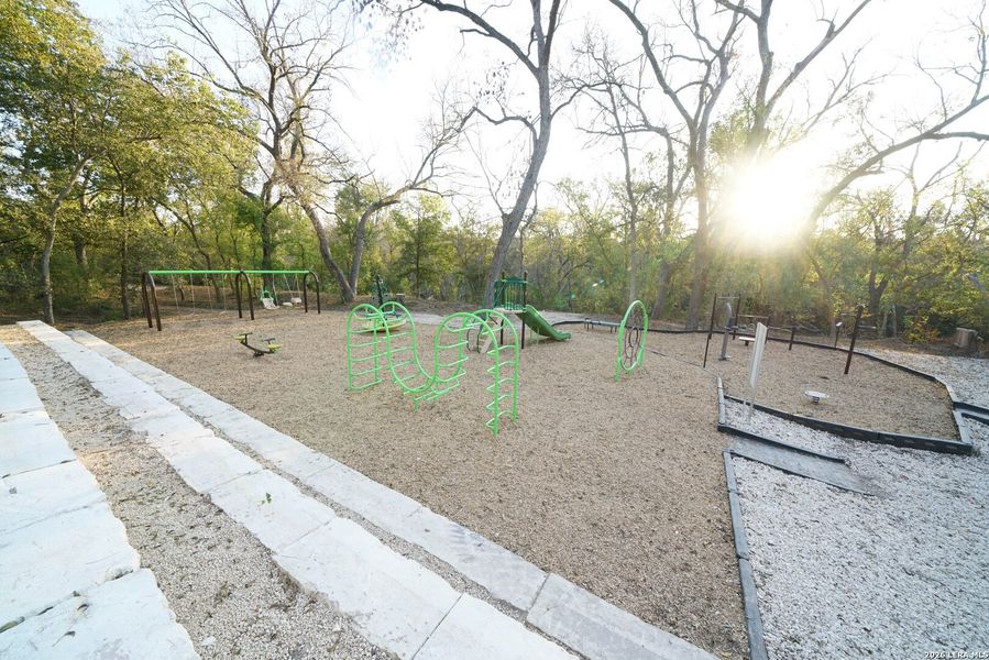 Community amenities in , Belton (Image 42).