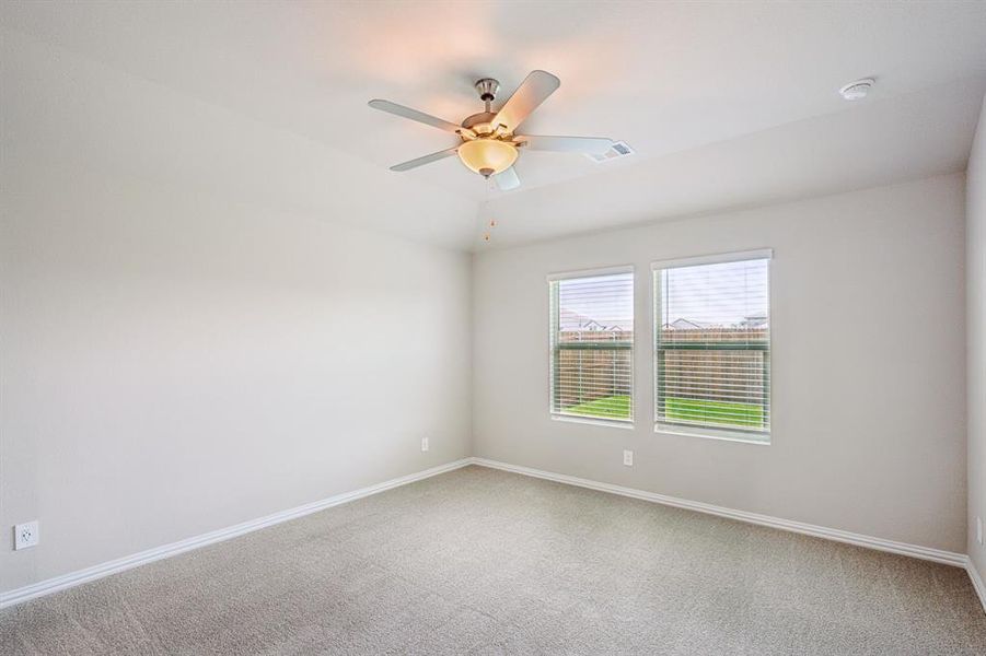 Photo is not of the actual home, but is an inspirational photo of builder’s model home and may depict options, furnishings, and/or decorator features that are not included. Photo is not of the actual home, but is an inspirational photo of builder’s model home and may depict options, furnishings, and/or decorator features that are not included.