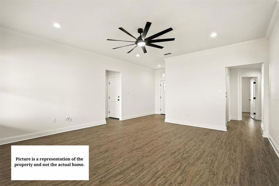 Spacious, unfurnished interior of a new home in , Abilene (Image 14).