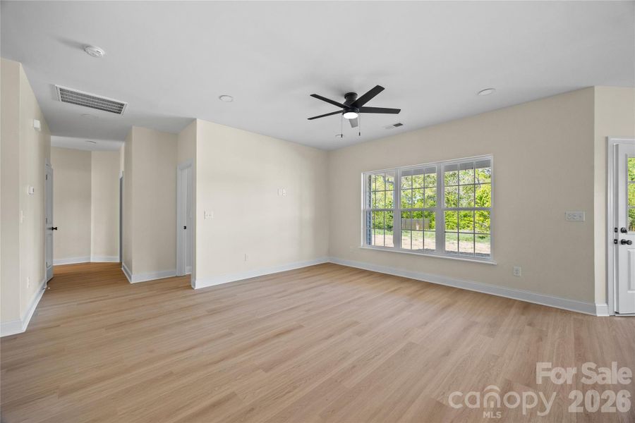 Spacious, unfurnished interior of a new home in , Troutman (Image 29).