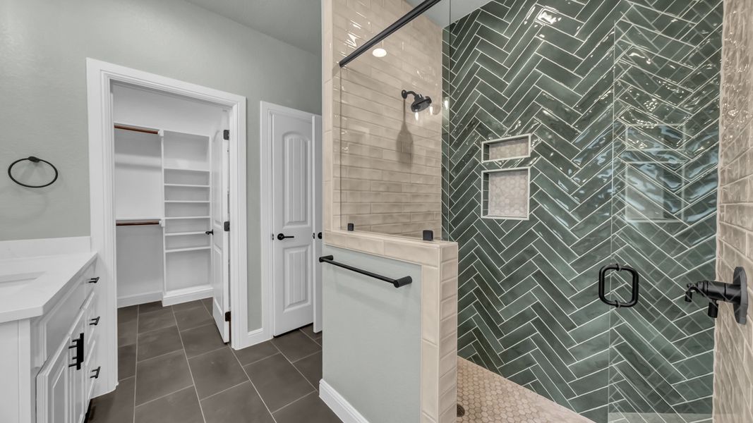 Representative furnished interior of a home built from the Ava by Zeal Home Builders in Patti Lynn Hills, Paradise (Image 17).