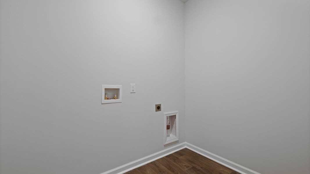 Spacious, unfurnished interior of a new home in Hillcrest, Ravenel (Image 24).