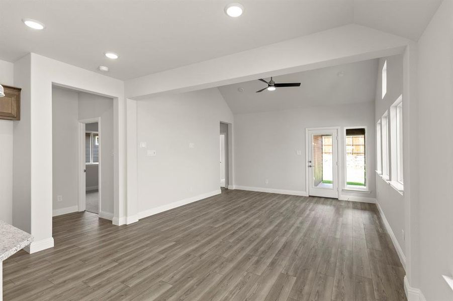 1640 Meadow Crest - Dining (2)