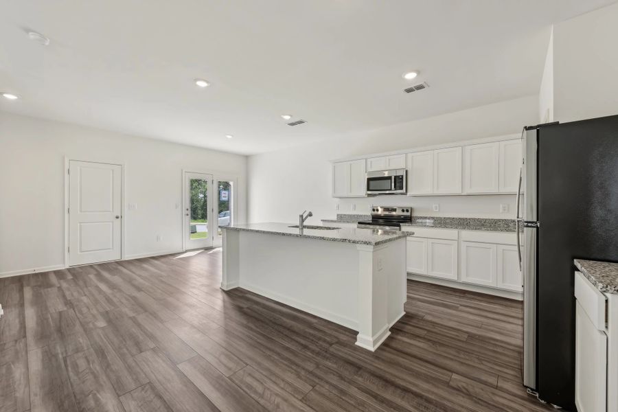 Representative furnished interior of a home built from the Neptune by Starlight Homes in Brookshire at Legacy Hills, Celina (Image 12). Representative furnished interior of a home built from the Neptune by Starlight Homes in Brookshire at Legacy Hills, Celina (Image 12).