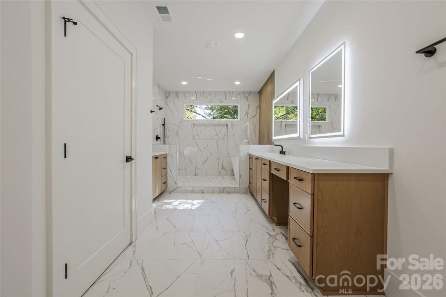 Image 45 of a home in .