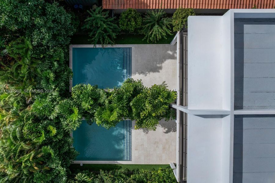 Image 39 of a home in .