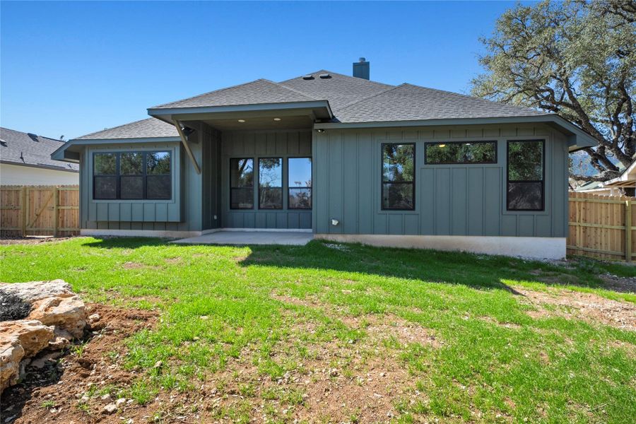 Exterior details and patio area of a home in , Wimberley (Image 24).