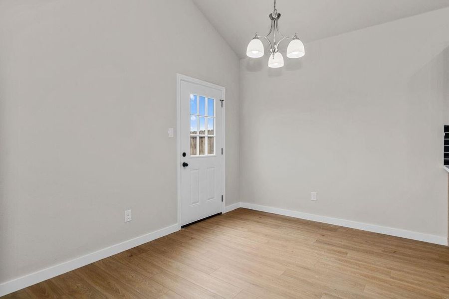 Spacious, unfurnished interior of a new home in Trails of Fossil Creek, Fort Worth (Image 16).