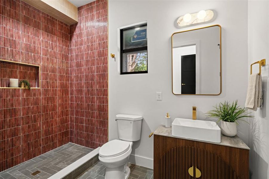 Furnished interior view inside a new home in , Tampa (Image 38).