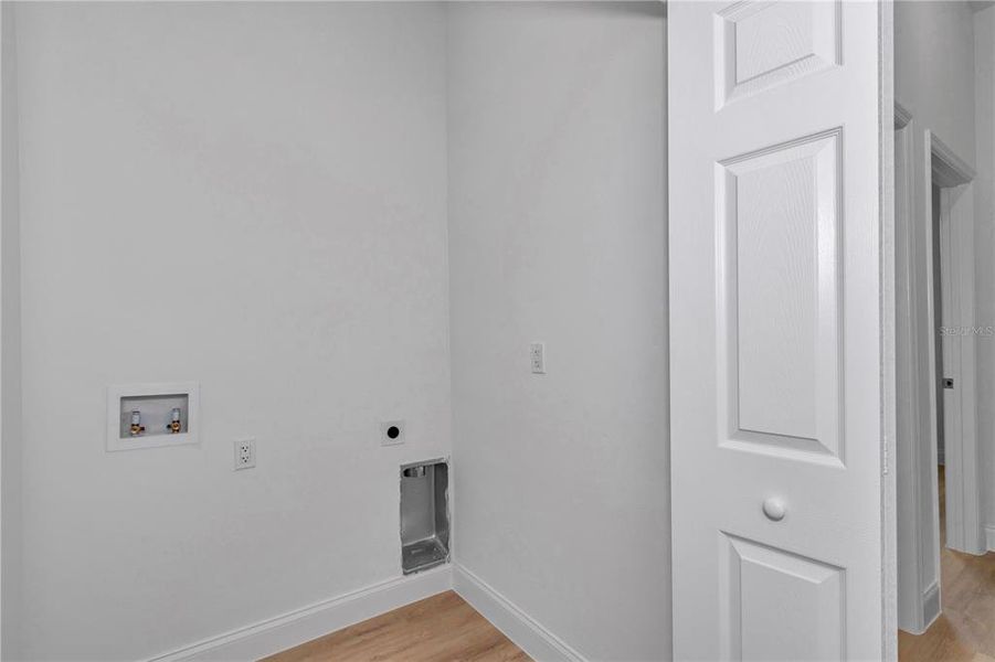 Spacious, unfurnished interior of a new home in , Ocala (Image 13). Spacious, unfurnished interior of a new home in , Ocala (Image 13).