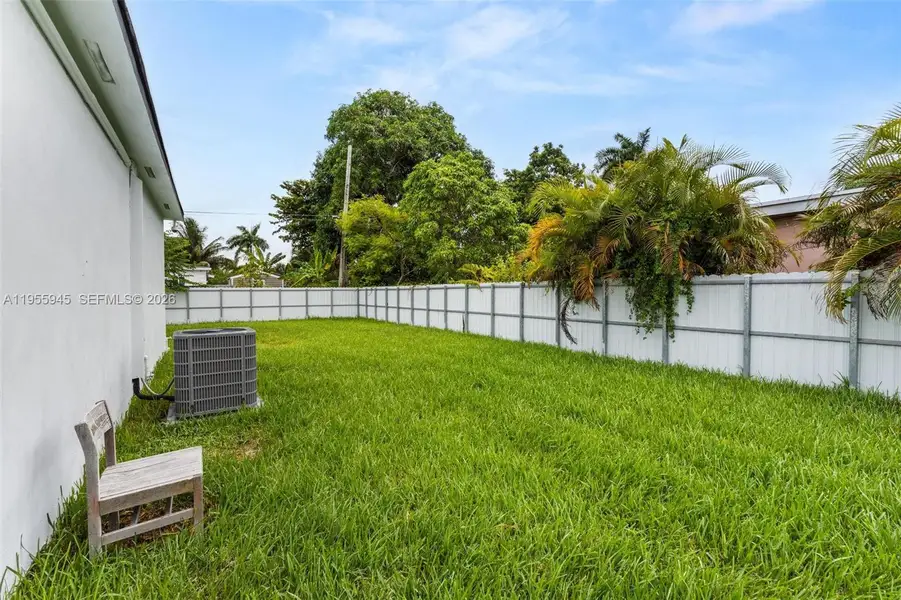 Exterior details and patio area of a home in , Miami (Image 4).