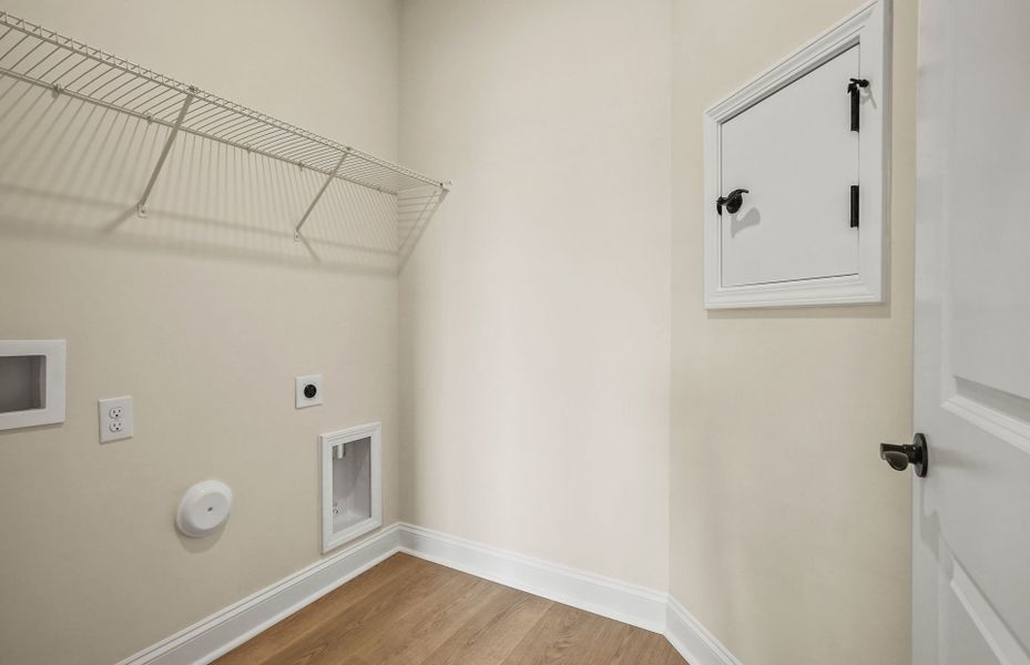 Spacious, unfurnished interior of a new home in Carolina Riverside, Belmont (Image 20).