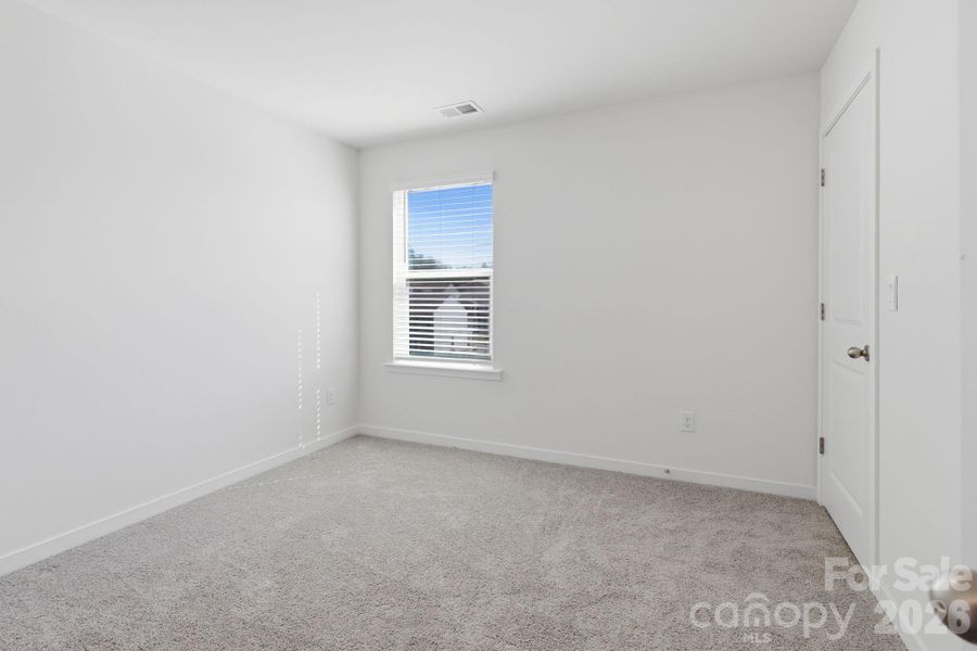 Spacious, unfurnished interior of a new home in Huffman Ridge, Hickory (Image 26).