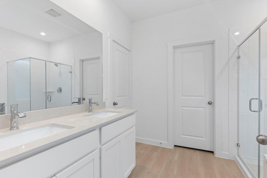 *Images and 3D tour are for illustration only and options may vary from home as built.