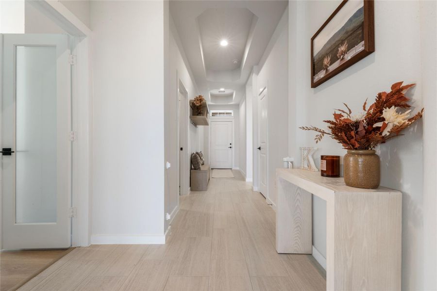 Furnished interior view inside a new home in , Mont Belvieu (Image 25). Furnished interior view inside a new home in , Mont Belvieu (Image 25).