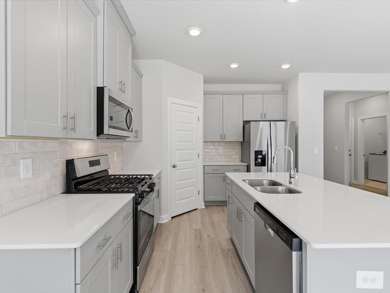 Furnished interior view inside a new home in Holland Park, Spartanburg (Image 5).