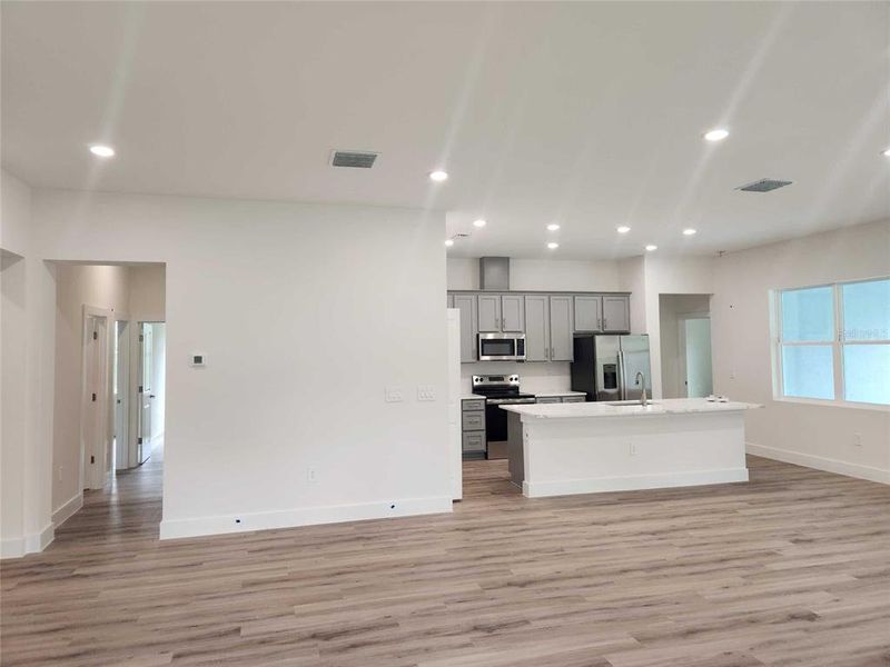 Image 27 of a home in .