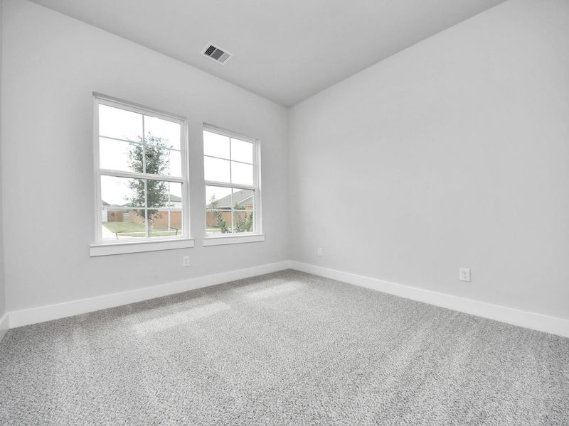 Spacious, unfurnished interior of a new home in Sunterra, Katy (Image 17). Spacious, unfurnished interior of a new home in Sunterra, Katy (Image 17).