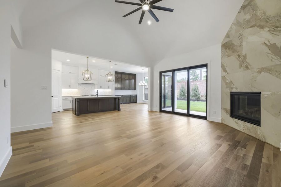 Plan 1642 Representative Photo