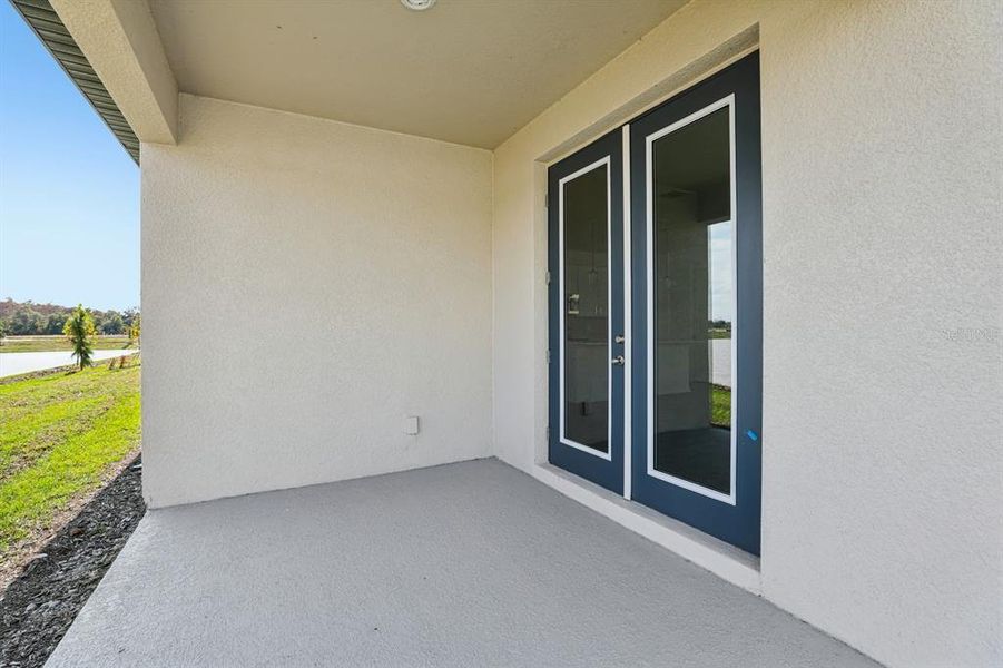 Exterior details and patio area of a home in Hawks Run, Kissimmee (Image 4). Exterior details and patio area of a home in Hawks Run, Kissimmee (Image 4).