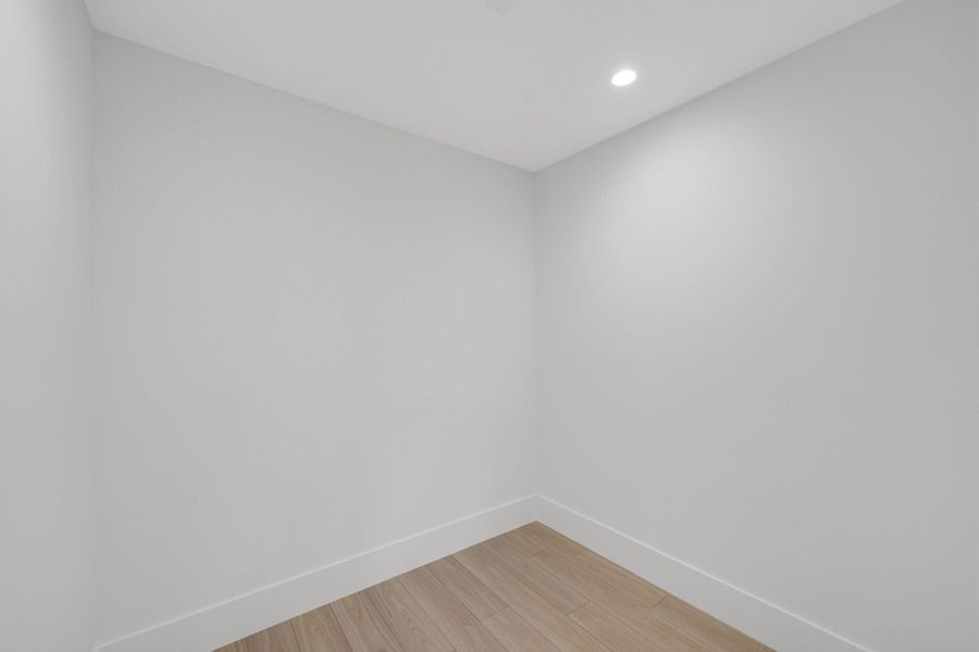 408 Southeast 2nd St - 60.jpg-SMALL