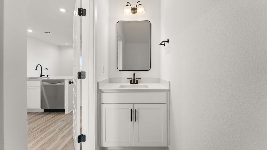 Furnished interior view inside a new home in Colonial East Townhomes, Panama City Beach (Image 10).