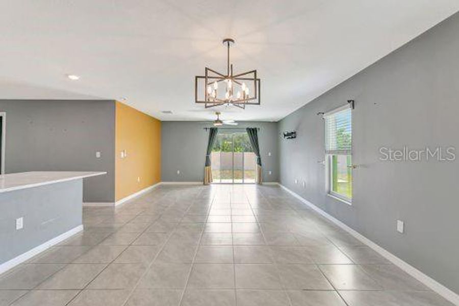Spacious, unfurnished interior of a new home in Evergreen, Bradenton (Image 19). Spacious, unfurnished interior of a new home in Evergreen, Bradenton (Image 19).