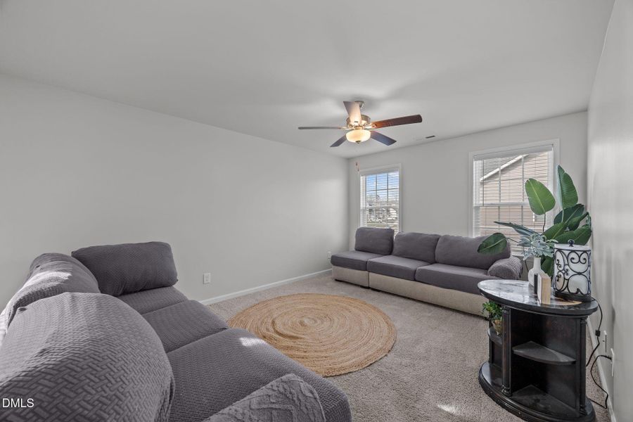 35-web-or-mls-IMG_3008 35-web-or-mls-IMG_3008