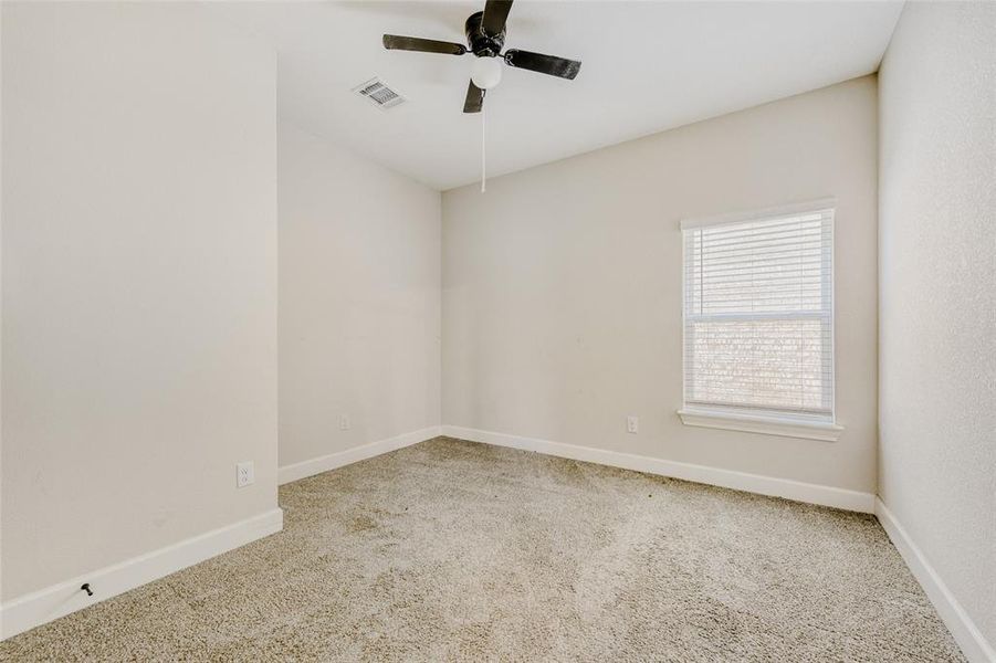 Spacious, unfurnished interior of a new home in Princeton Heights, Princeton (Image 13).