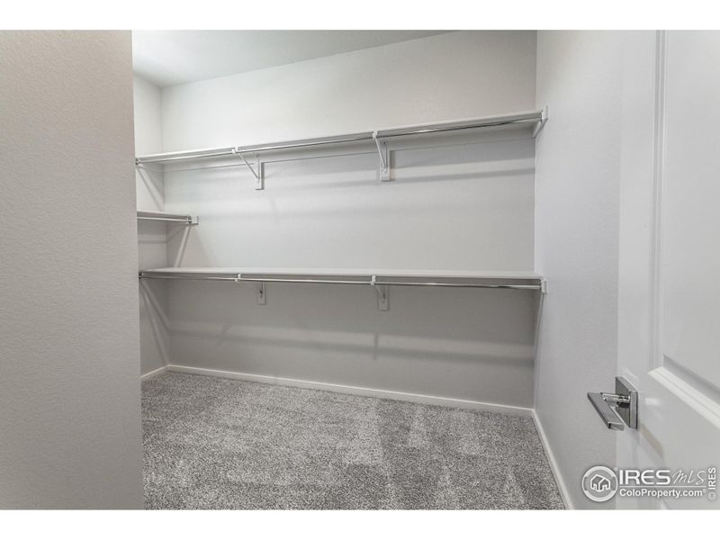 MASTER BEDROOM WALK IN CLOSET