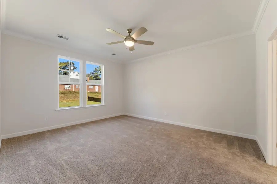 Spacious, unfurnished interior of a new home in Ridgecrest at Midway, Anderson (Image 16).