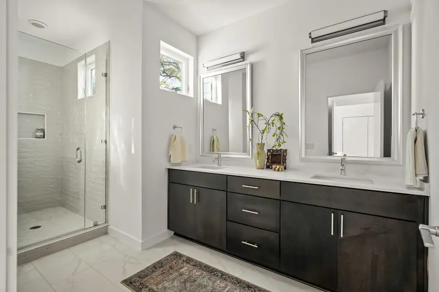 Furnished interior view inside a new home in , Austin (Image 20).