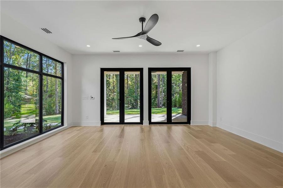 Spacious, unfurnished interior of a new home in , Atlanta (Image 71). Spacious, unfurnished interior of a new home in , Atlanta (Image 71).