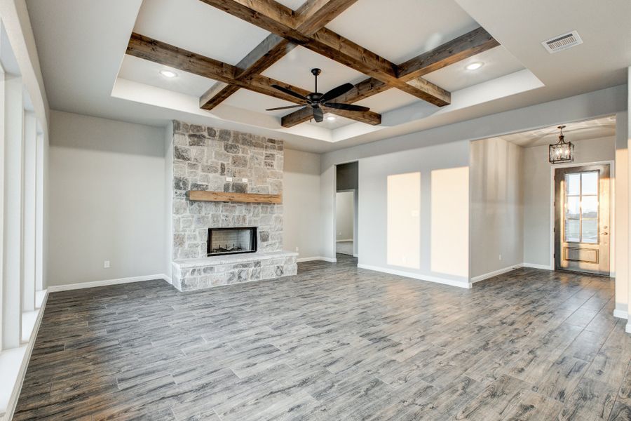 Representative unfurnished interior of a home built from the The Jackson by Doug Parr Custom Homes in Monarch Manor, Poolville (Image 15).