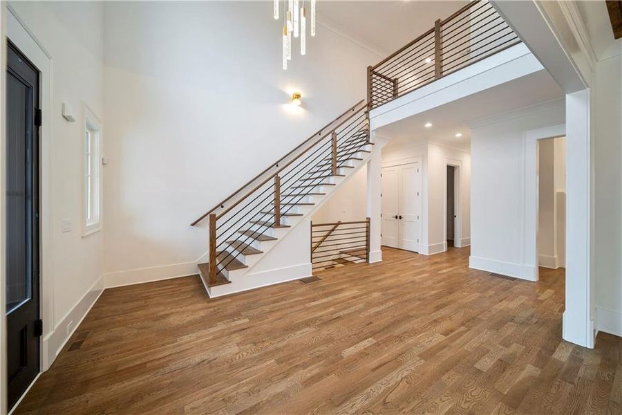 Spacious, unfurnished interior of a new home in , Alpharetta (Image 12). Spacious, unfurnished interior of a new home in , Alpharetta (Image 12).