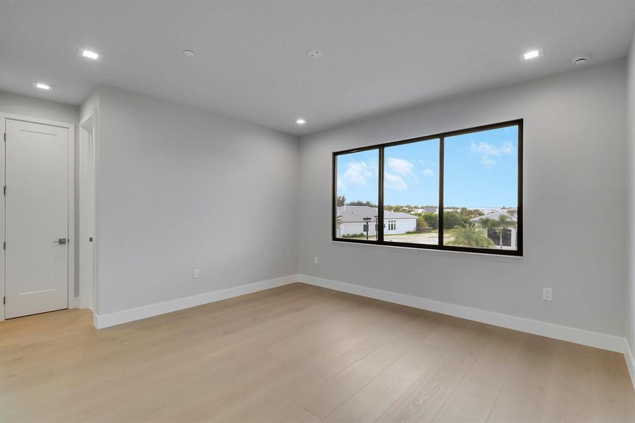 Guest Room 2