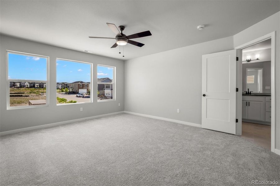 Spacious, unfurnished interior of a new home in Revel Crossing at Wolf Ranch – The Ascent Collection, Colorado Springs (Image 18).