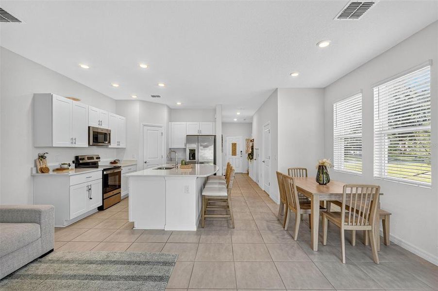 Furnished interior view inside a new home in , Kissimmee (Image 15).