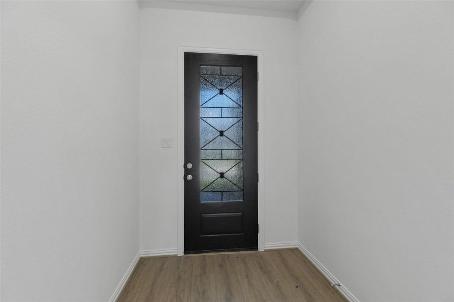 Spacious, unfurnished interior of a new home in Oakwood Estates, Waller (Image 21).